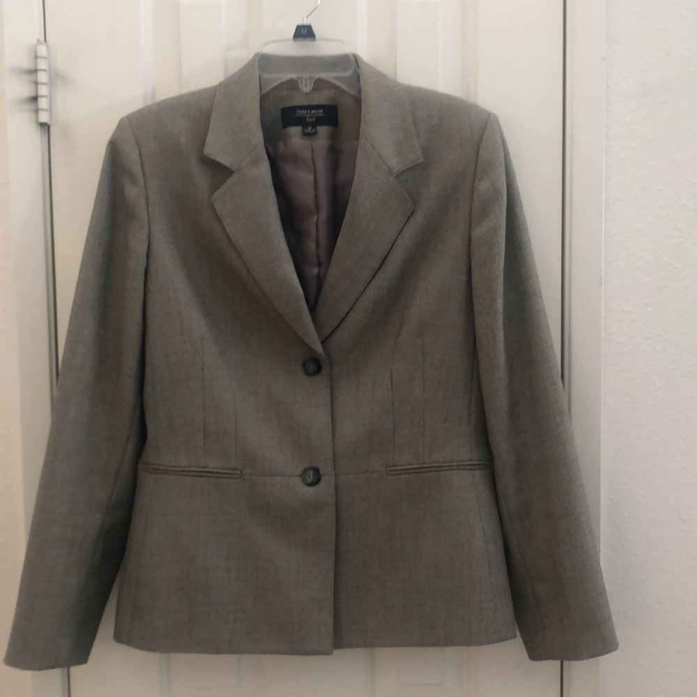 Joneswear blazer - like new